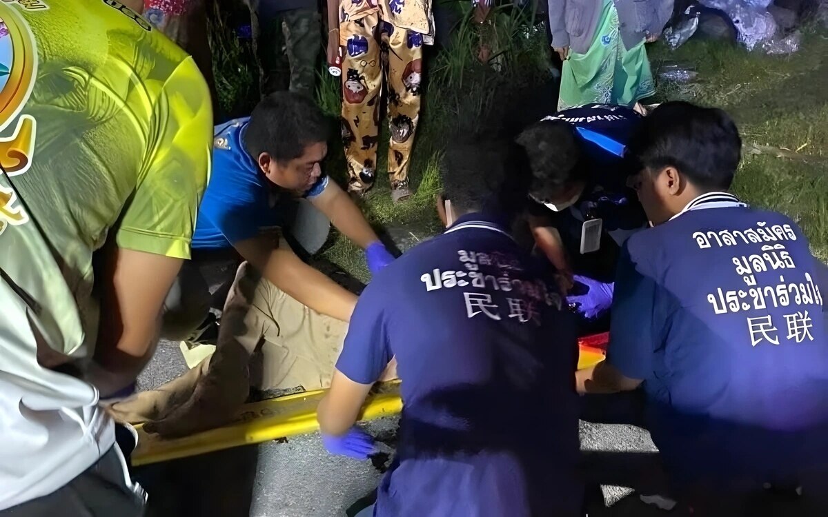 Fataler irrtum zwei thailaendische jungen schiessen 15 jaehriges maedchen in nakhon si thammarat