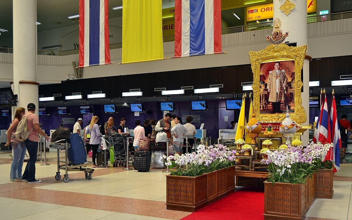 Flughafen phuket taegliche 300 fluege und beeindruckendes wachstum im passagieraufkommen