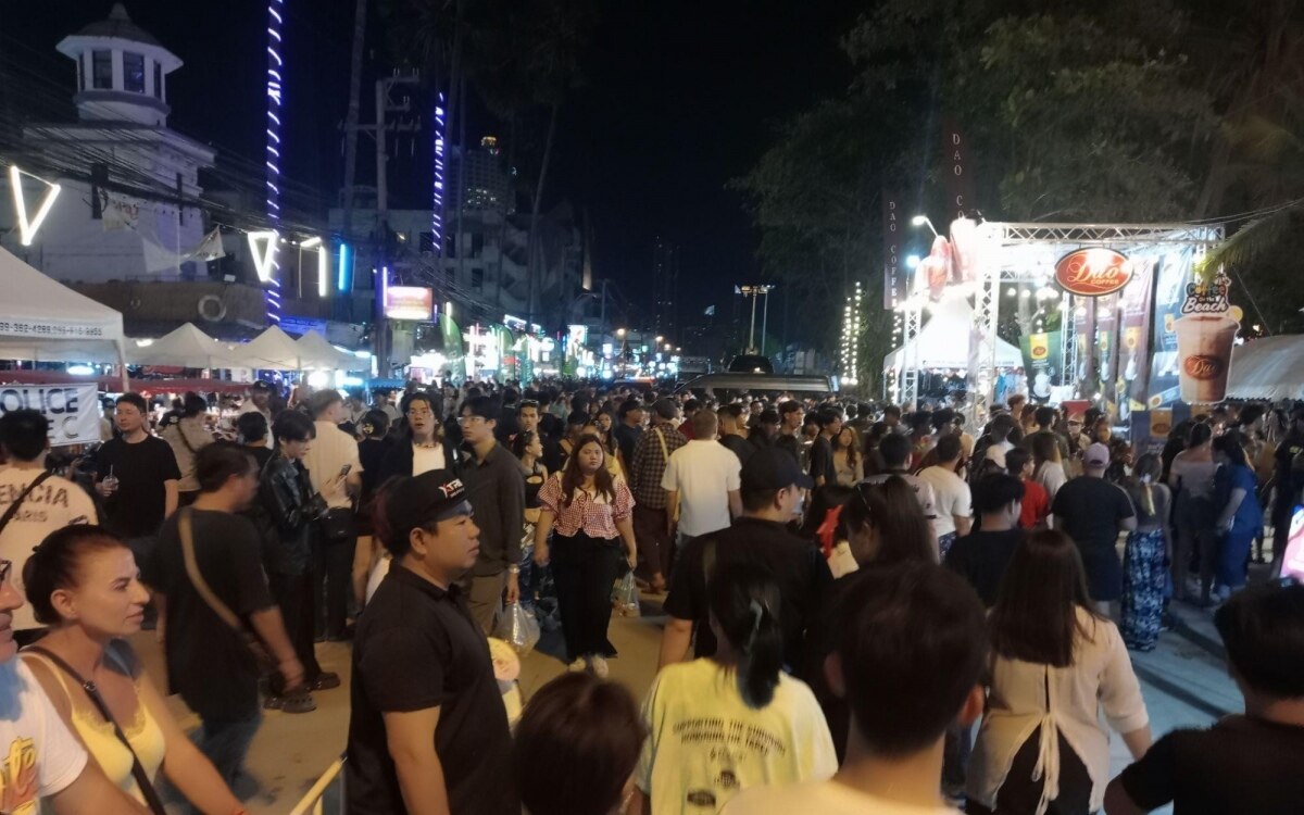 Fototour: Zweite Woche des Pattaya Musikfestivals zieht viele Besucher an