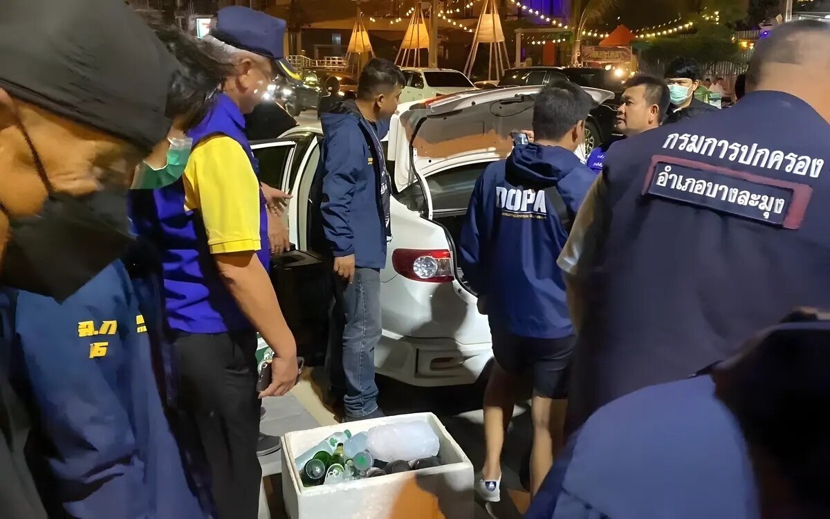 Groessere inspektion nach mitternacht am jomtien beach durchgefuehrt