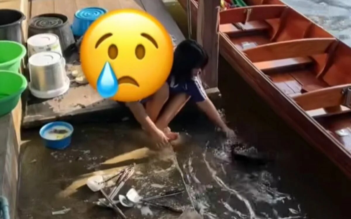 Hygiene alarm video zeigt spuelen von geschirr in thailaendischem kanal macht das nicht jeder so