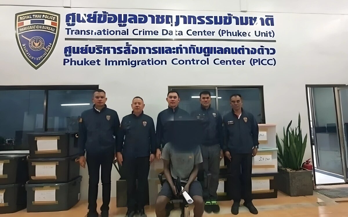 Illegaler ausländischer Arbeiter in Phuket festgenommen: Arbeitgeber in Schwierigkeiten