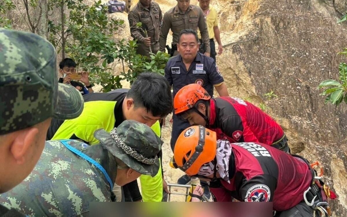 Britischer Tourist überlebt dramatischen Sturz im Pai Canyon - Schnelle Reaktion rettet britischen Touristen in Thailand