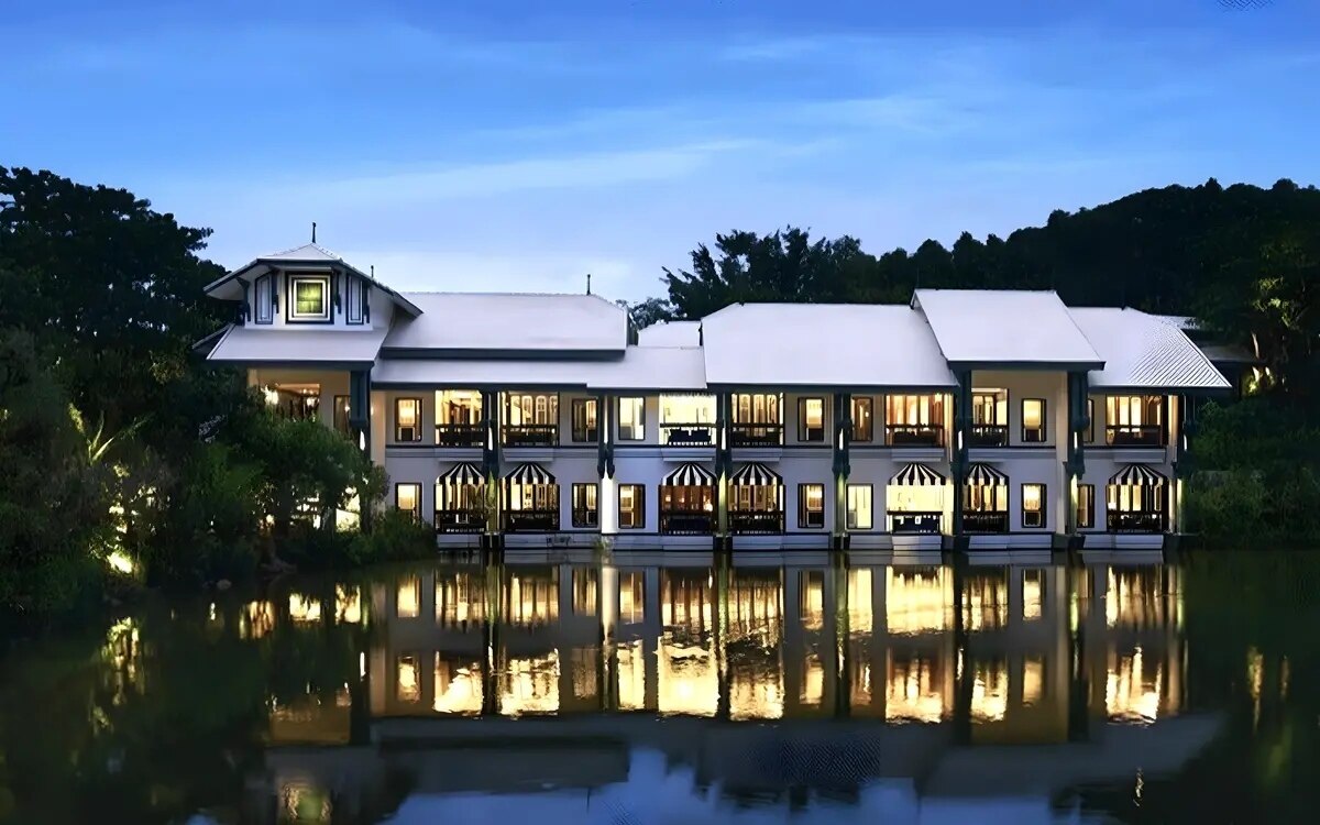 Khao yai resort zeigt unterstuetzung fuer misshandelte mitarbeiterin