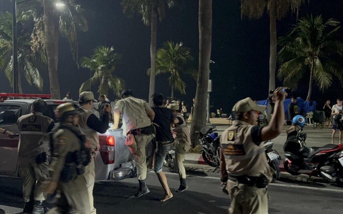 Konflikt am strand von pattaya endet mit festnahme eines strandmattenvermieters und einem