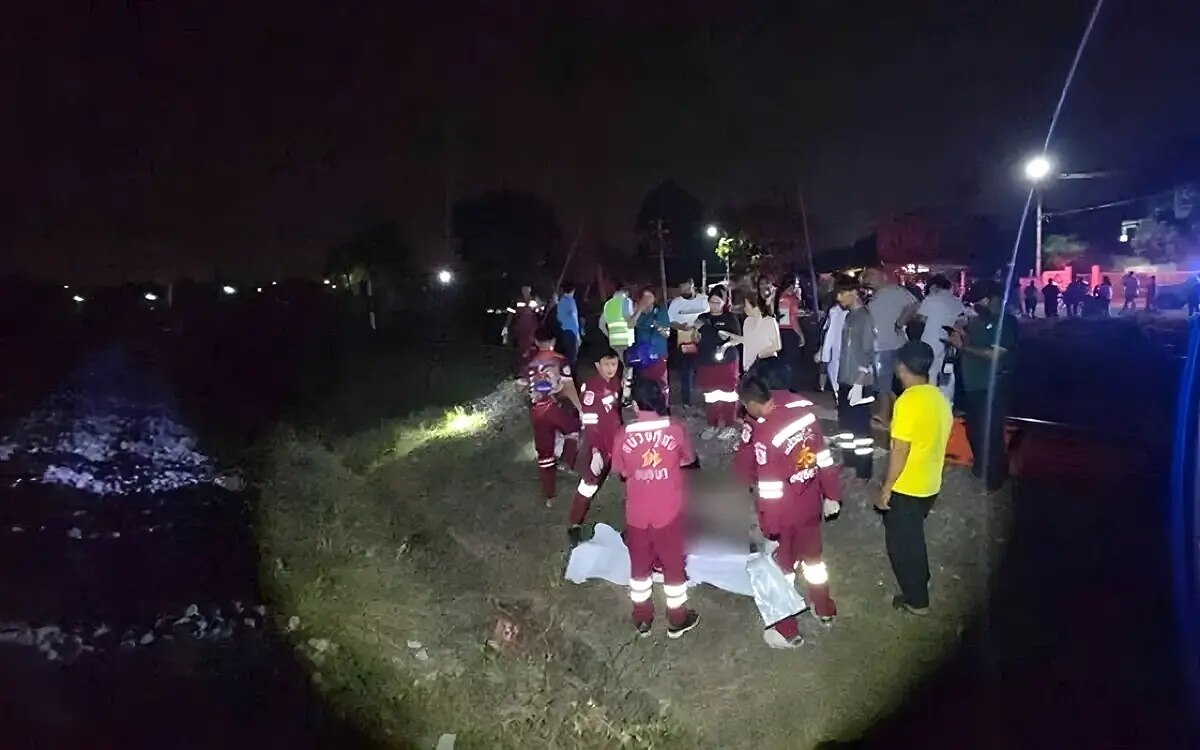 Mann in Ayutthaya von Zug tödlich angefahren