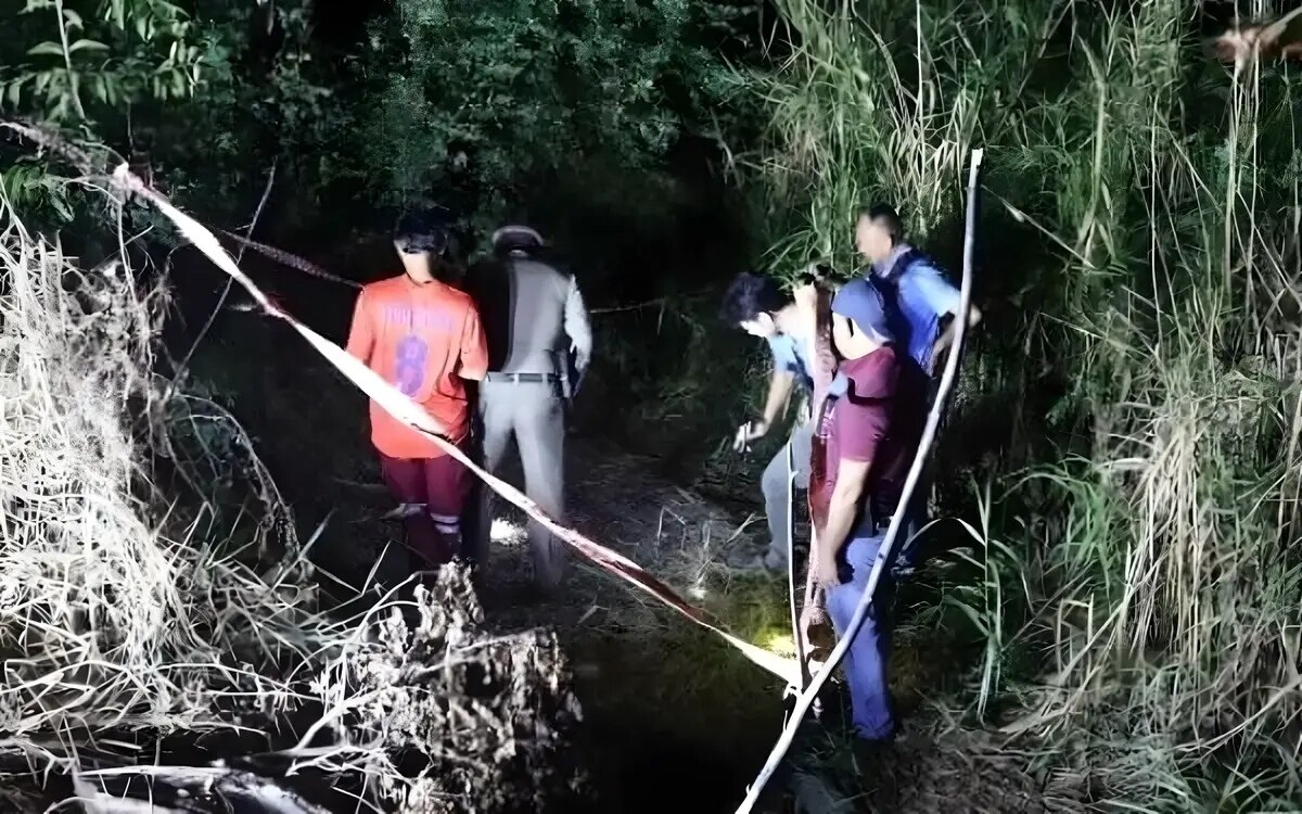 Menschliche ueberreste in der naehe der schnellstrasse von udon ratthaya gefunden