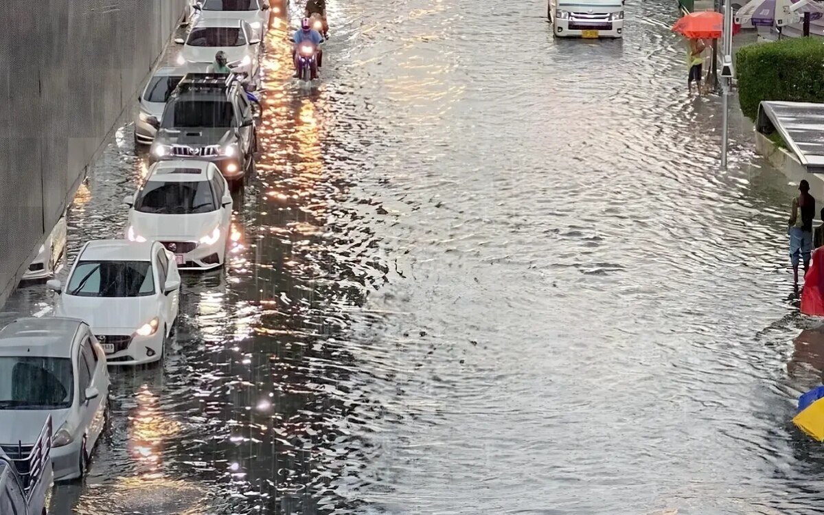 Monsunwarnung: Starke Regenfälle und Gewitter am Wochenende