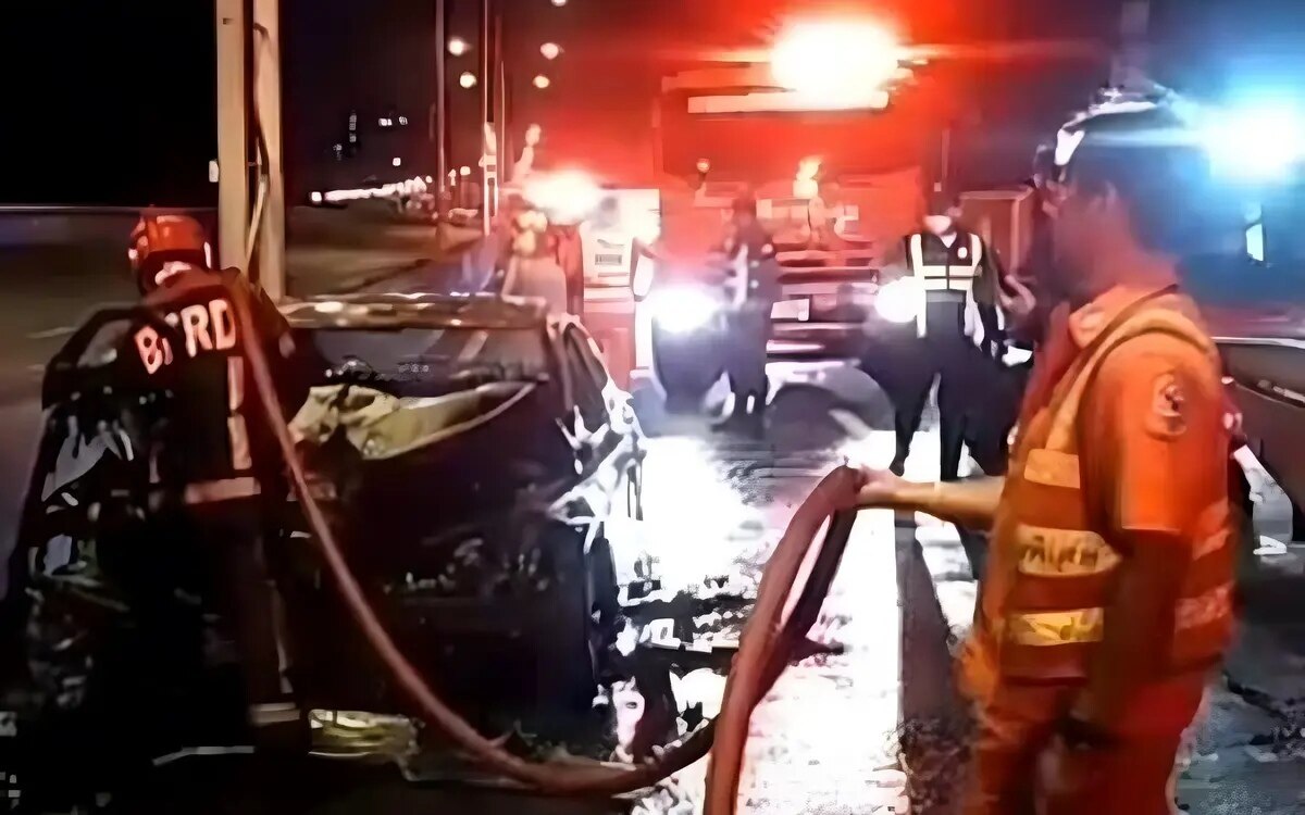 Motorradfahrer stirbt bei Frontalzusammenstoß auf Bangkok Expressway