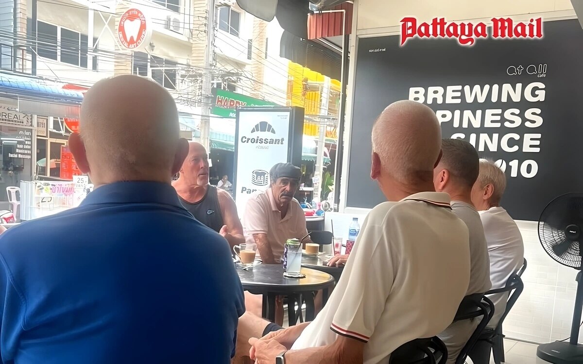 Nachtleben in Pattaya: Soi Buakhao pulsierend wie eh und je - Alte Traditionen, neue Gesichter!