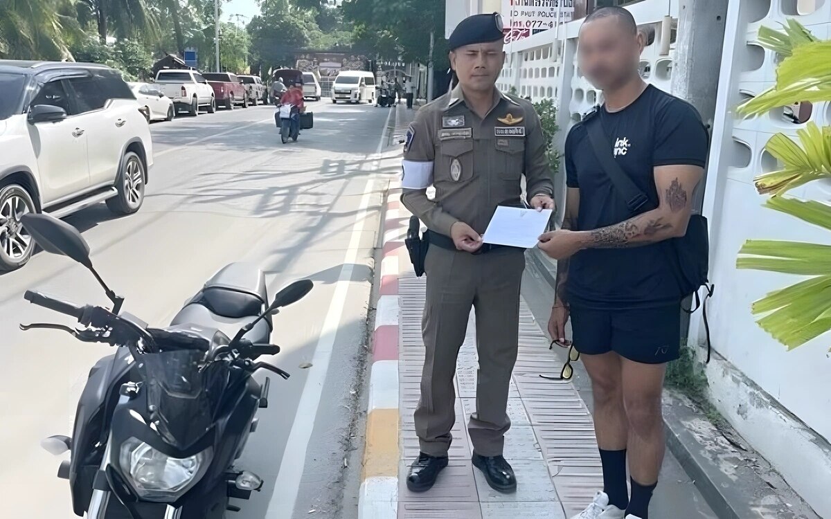 Niederlaendischer tourist auf koh samui 3000 baht strafe fuer riskante motorrad stunts