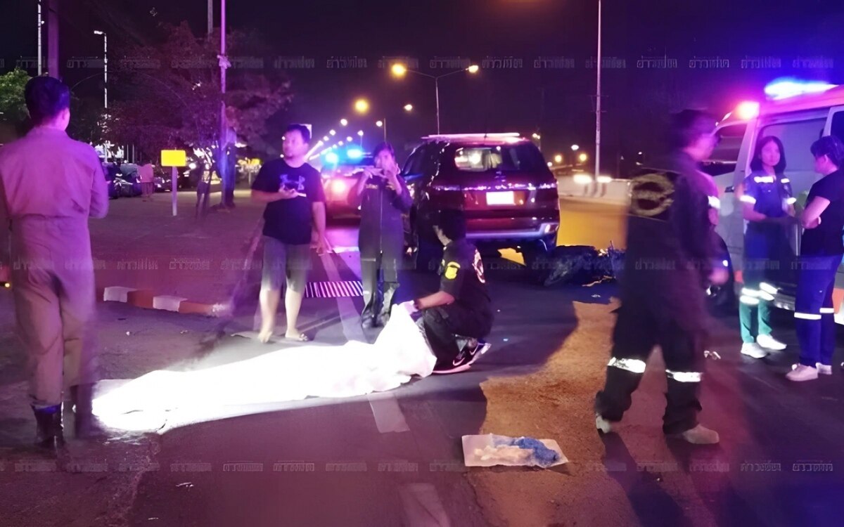 Pattaya mitsubishi lancer fahrer erfasst auslaendischen fussgaenger 49 der sein leben verliert