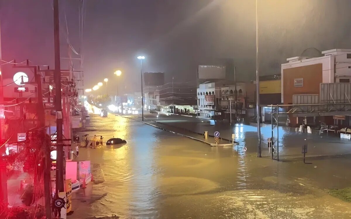 Pattaya von sintflutartigen regenfaellen heimgesucht