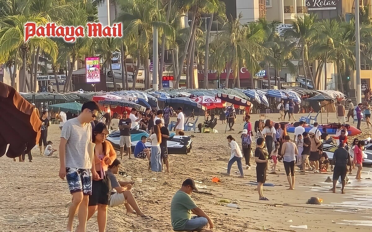 Pattayas naechtliche magie wo sonnenuntergaenge traeume zum leben erwecken ein paradies das