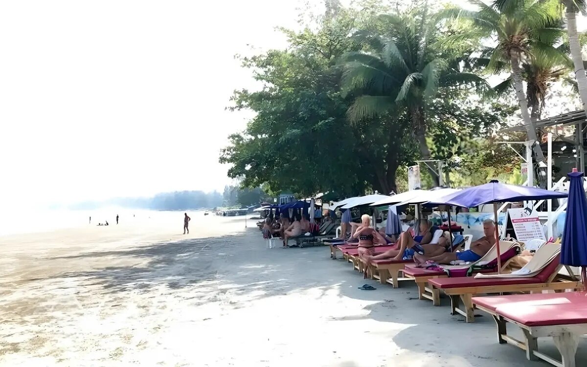 Prachuap khiri khan verzeichnet 30 72 prozent mehr touristen in der ersten haelfte des jahres 2023