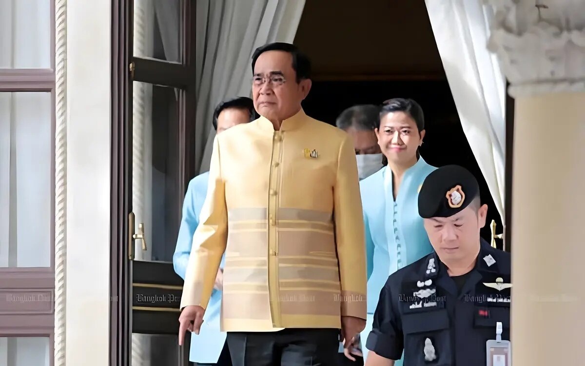 Prayut leitet seine letzte kabinettssitzung