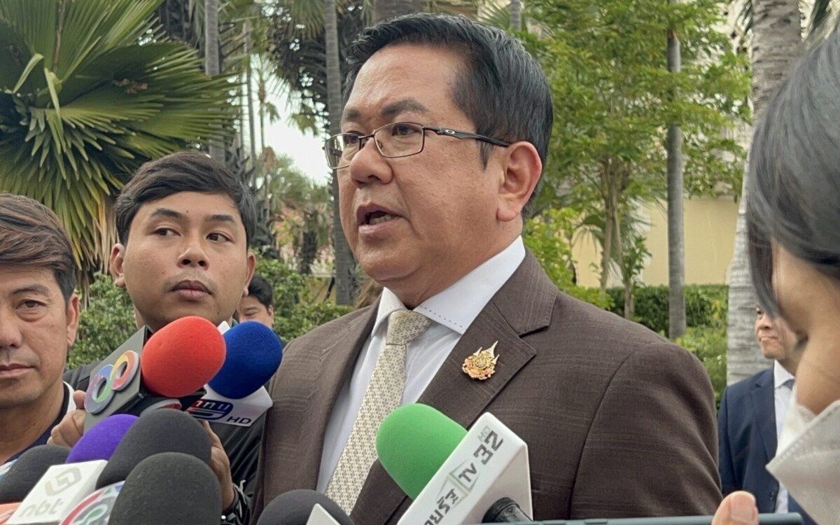 Premierministerin thailands verkuendet drastische massnahmen gegen schwerwiegend hohe