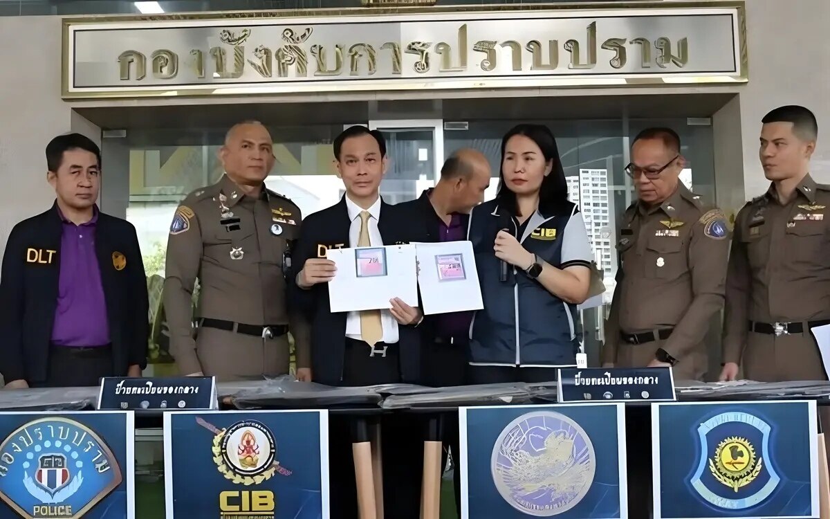 Razzia in thailand 2 000 gefaelschte fahrzeugzulassungen entdeckt