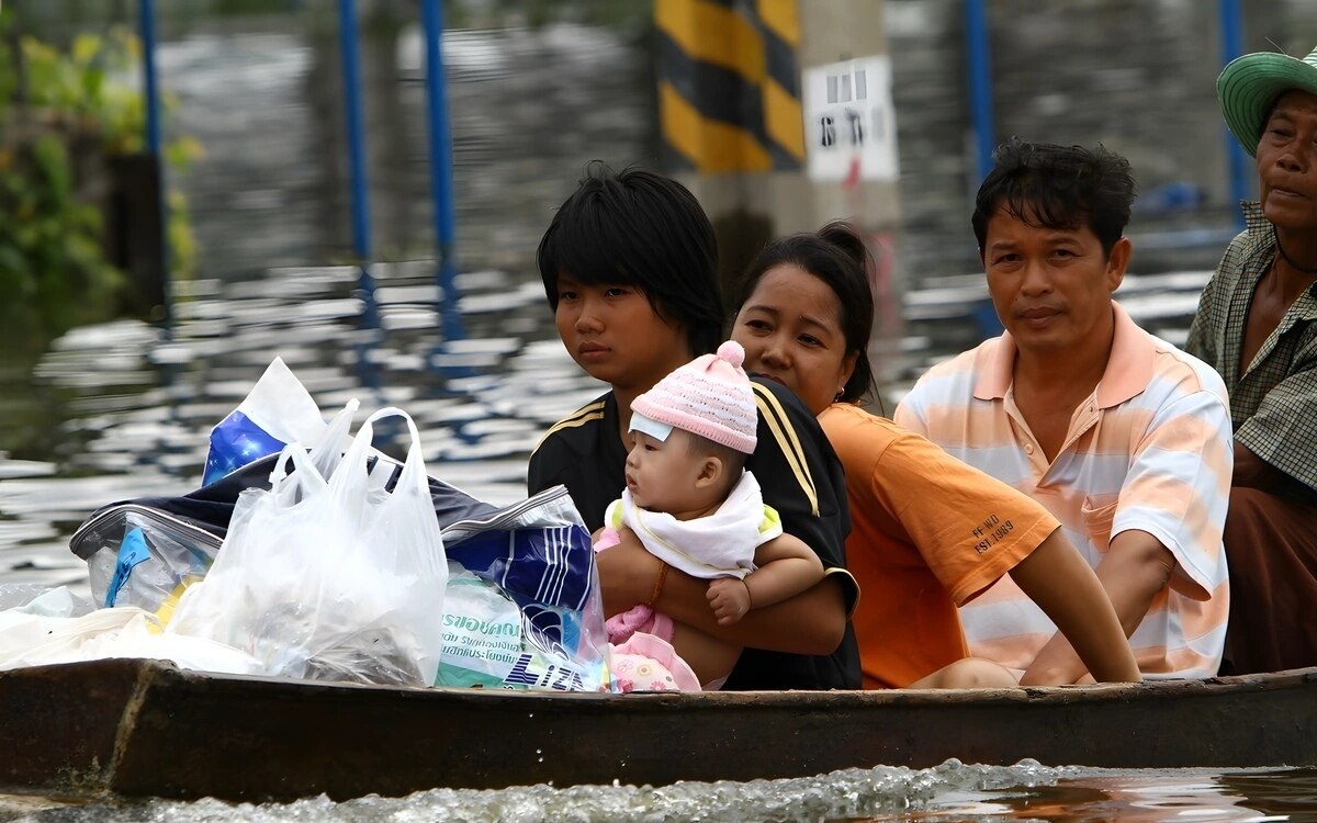 Schlimme Überschwemmungen in Thailand: 30.000 Familien betroffen