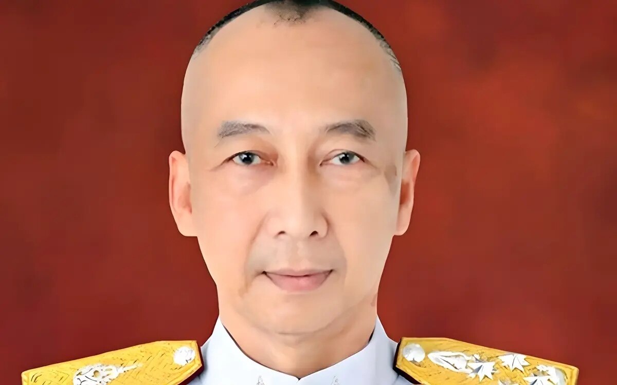 Seine Majestät der König von Thailand bestätigt den neuen Chef der nationalen Polizei