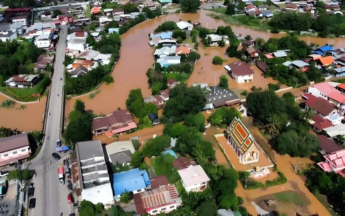 Srettha ist zum handeln gezwungen da sich das nasse wetter verschlechtert