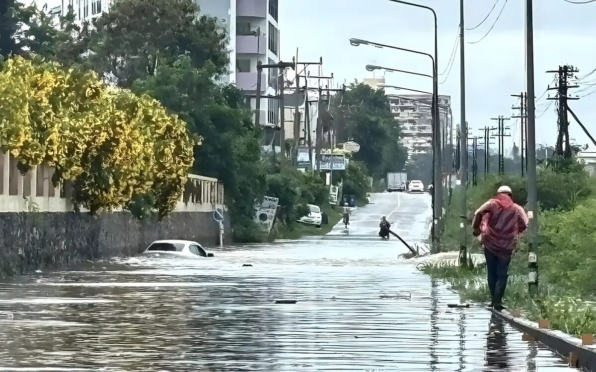 Suedwestmonsun bringt starke regenfaelle und sturzfluten nach thailand