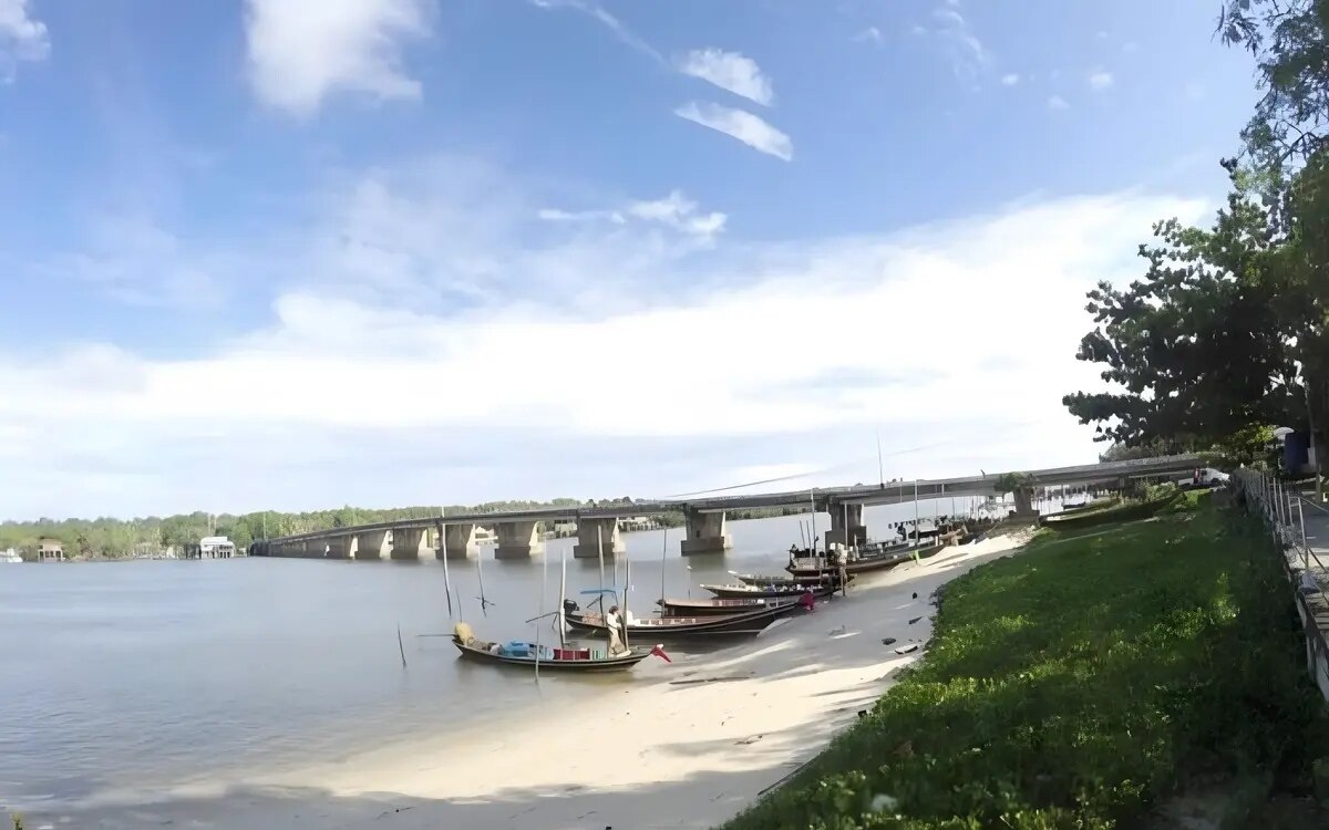 Surat Thani baut 60 Mio. Baht Pier