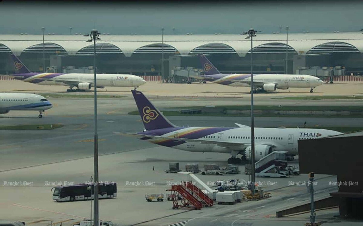 Thai airways entschuldigt sich fuer verbrennung eines passagiers mit heissem kaffee