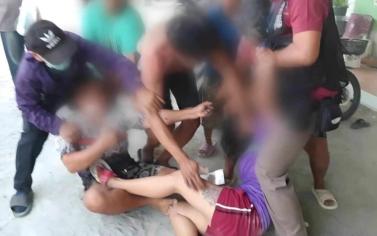 Thailaendische mutter wird nach messerangriff auf jungen menschenschinderin lynchmob greift ein