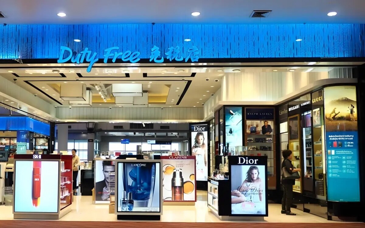 Thailaendisches kabinett will duty free shops bei der einreise nach einem verlust schliessen