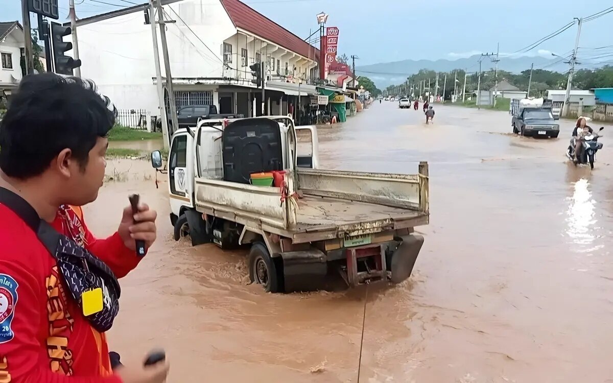 Thailand bereitet sich auf eine woche mit starken regenfaellen und steigenden fluessen vor