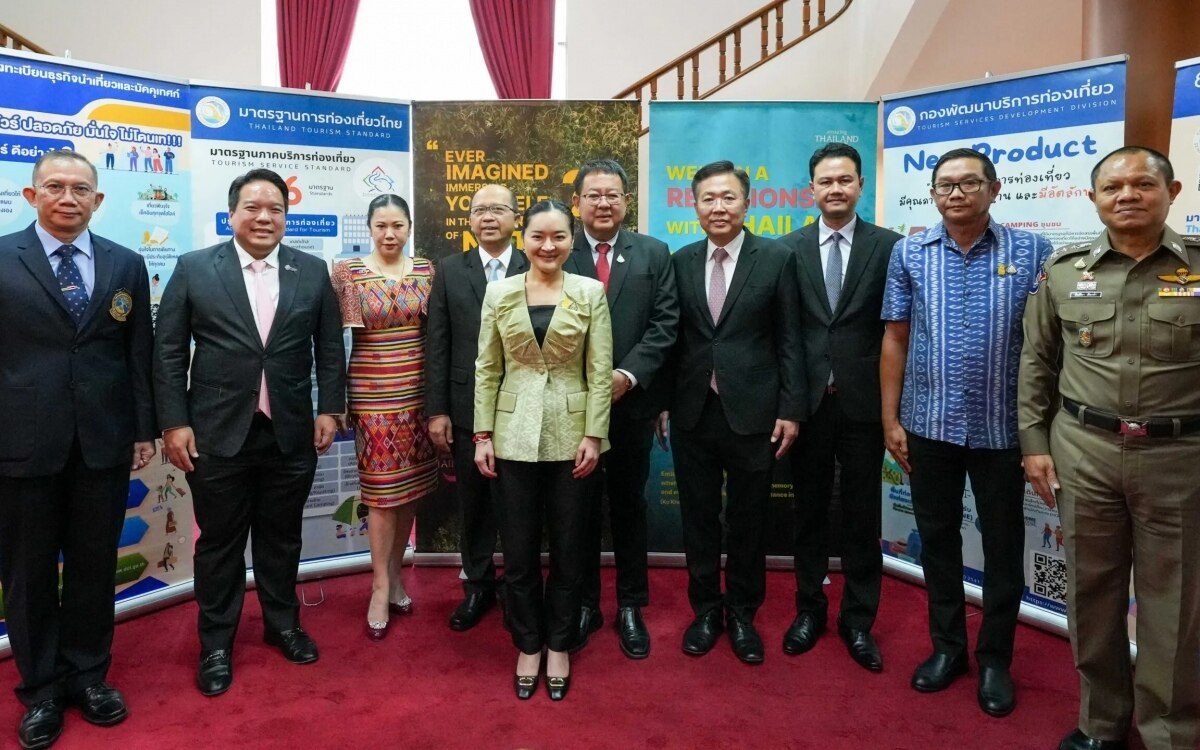 Thailand hebt massnahmen hervor um den massentourismus waehrend dieser festlichen jahreszeit zu