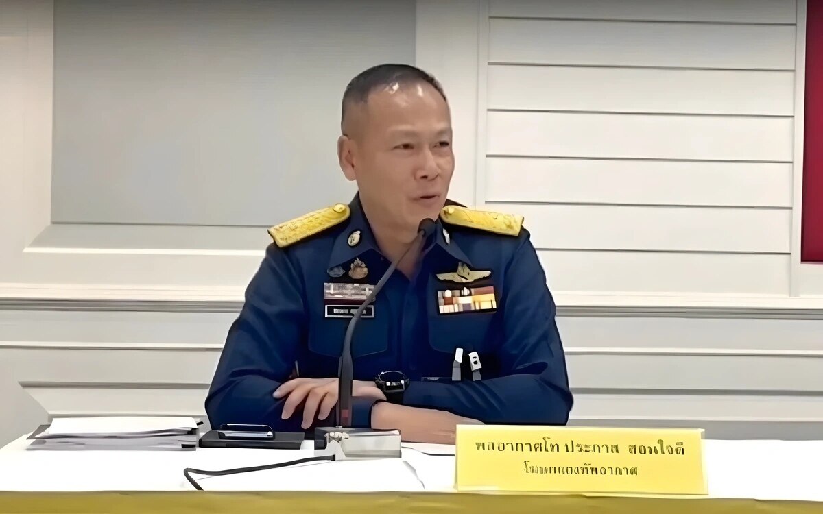 Thailands luftwaffe setzt neue massstaebe weltraumplaene der rtaf zielen auf sicherheit und