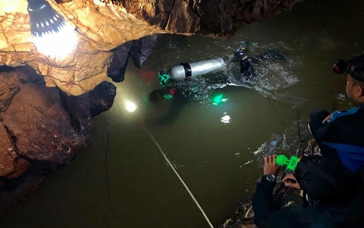 Tham luang hoehle heisst touristen an historischem rettungsort willkommen