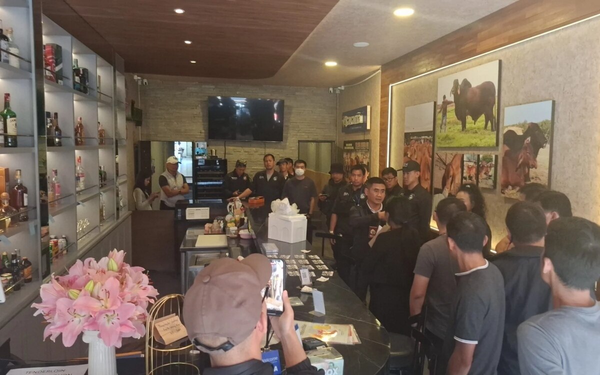 Unglaublicher zwischenfall in chiang mai tod eines britischen touristen fuehrt zu polizeioperation