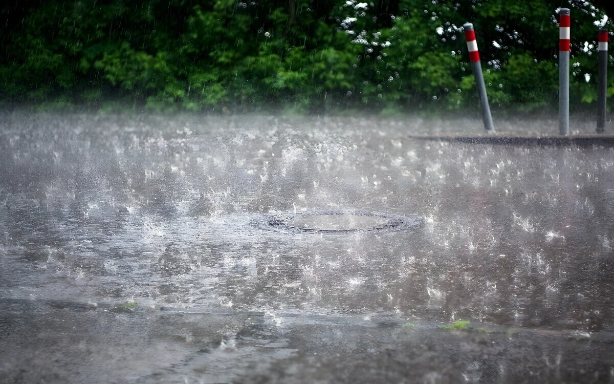 Unwetteralarm in thailand heftige regenfaelle und sturzfluten erwarten