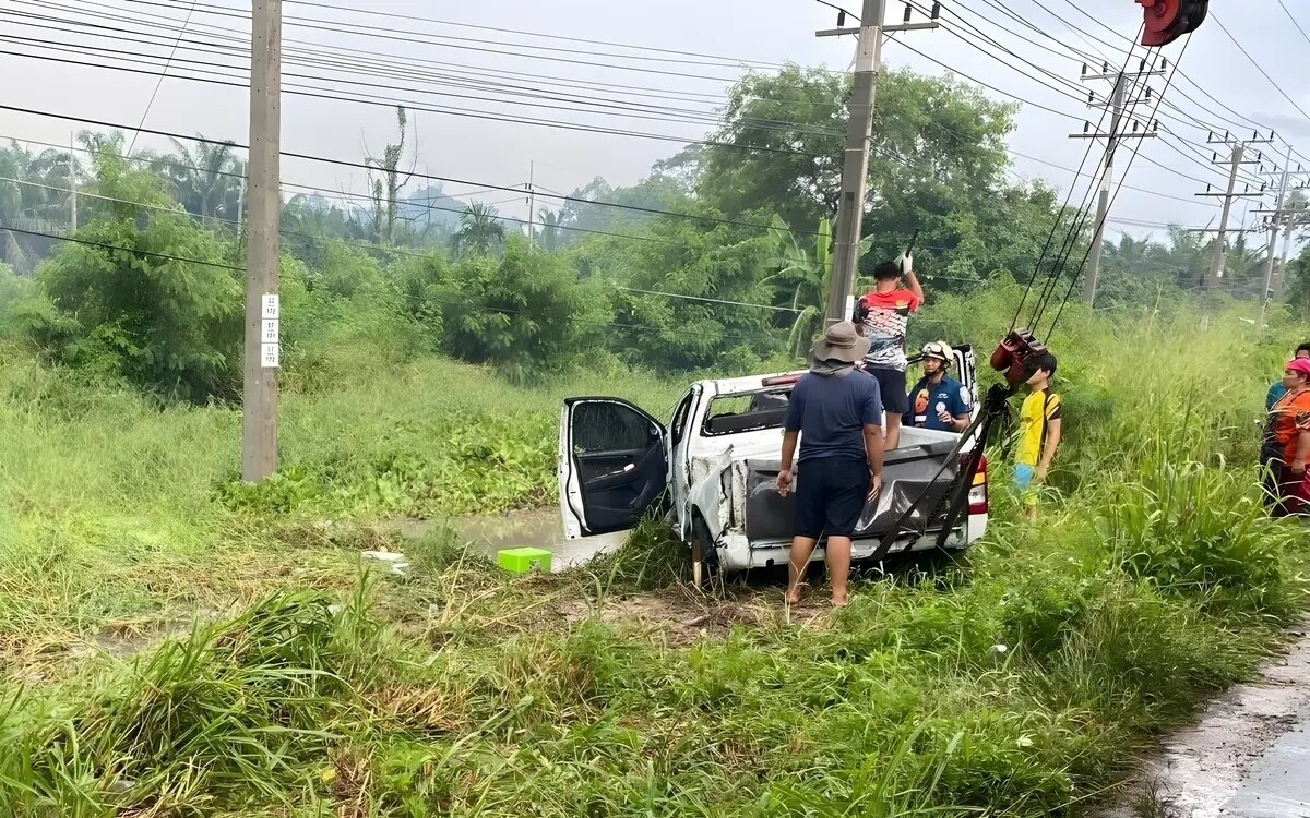 Vier tote bei tragischem unfall waehrend starker regenfaelle