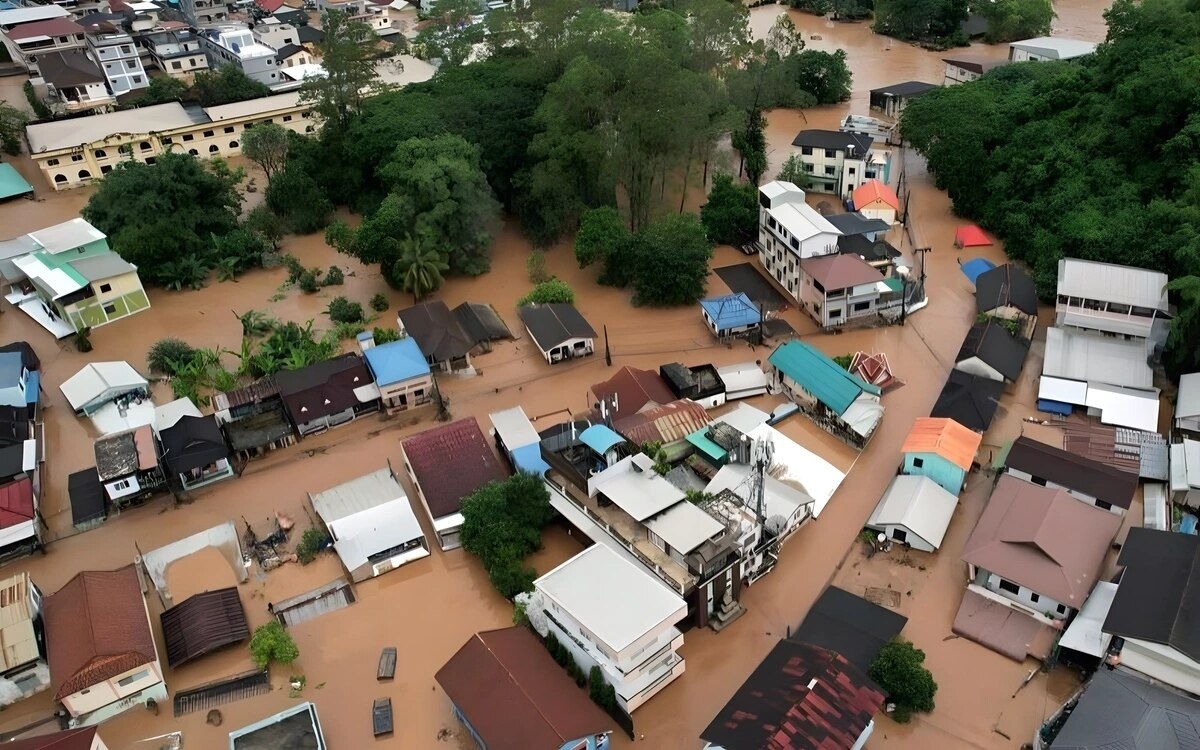 Welche Maßnahmen sind notwendig, um künftige Überschwemmungen in Chiang Rai zu verhindern?