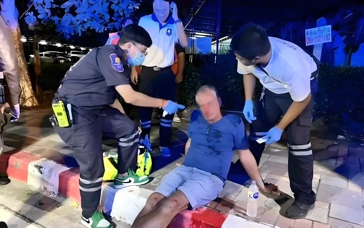 Wie kam es zu einer Schlägerei zwischen einem betrunkenen Tourist und zwei Einheimischen in Pattaya?