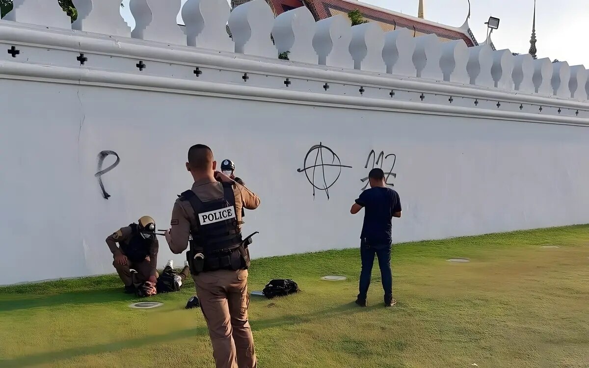 Wutanfall im Tempel: Anarchisten-Tag bringt Mann für 8 Monate hinter Gitter