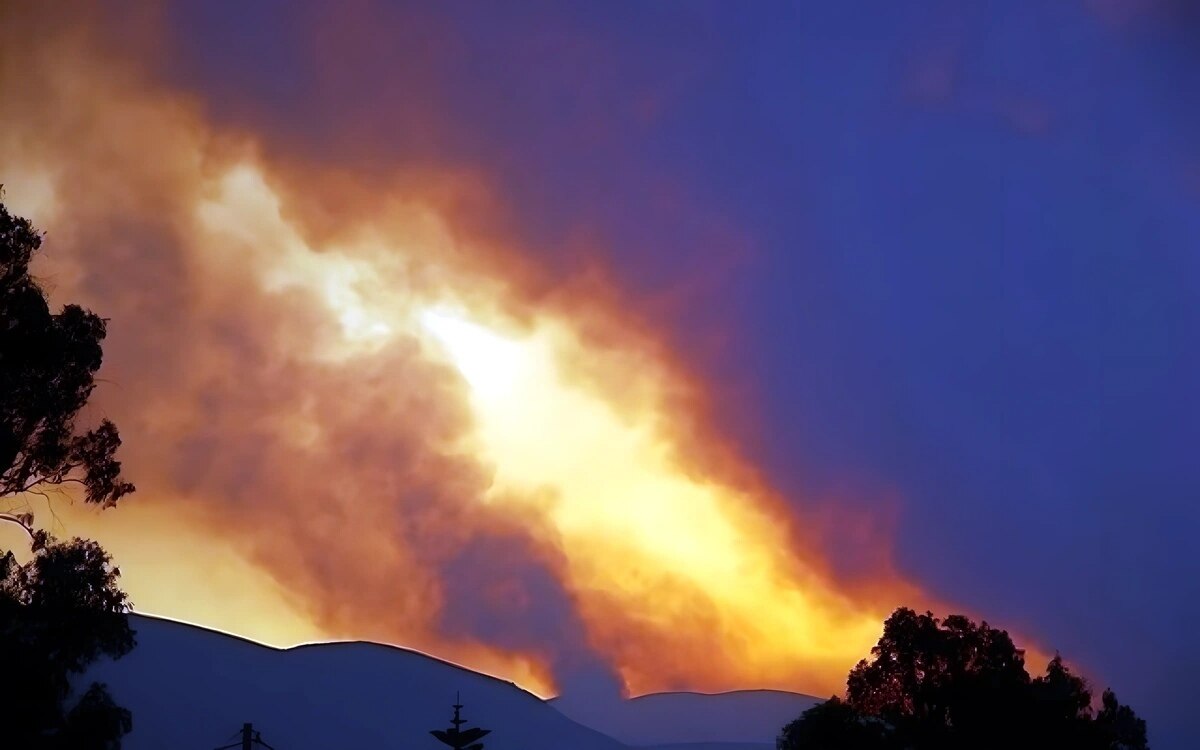 Athen: Größter Waldbrand des Jahres in Griechenland bringt Tausende in Gefahr