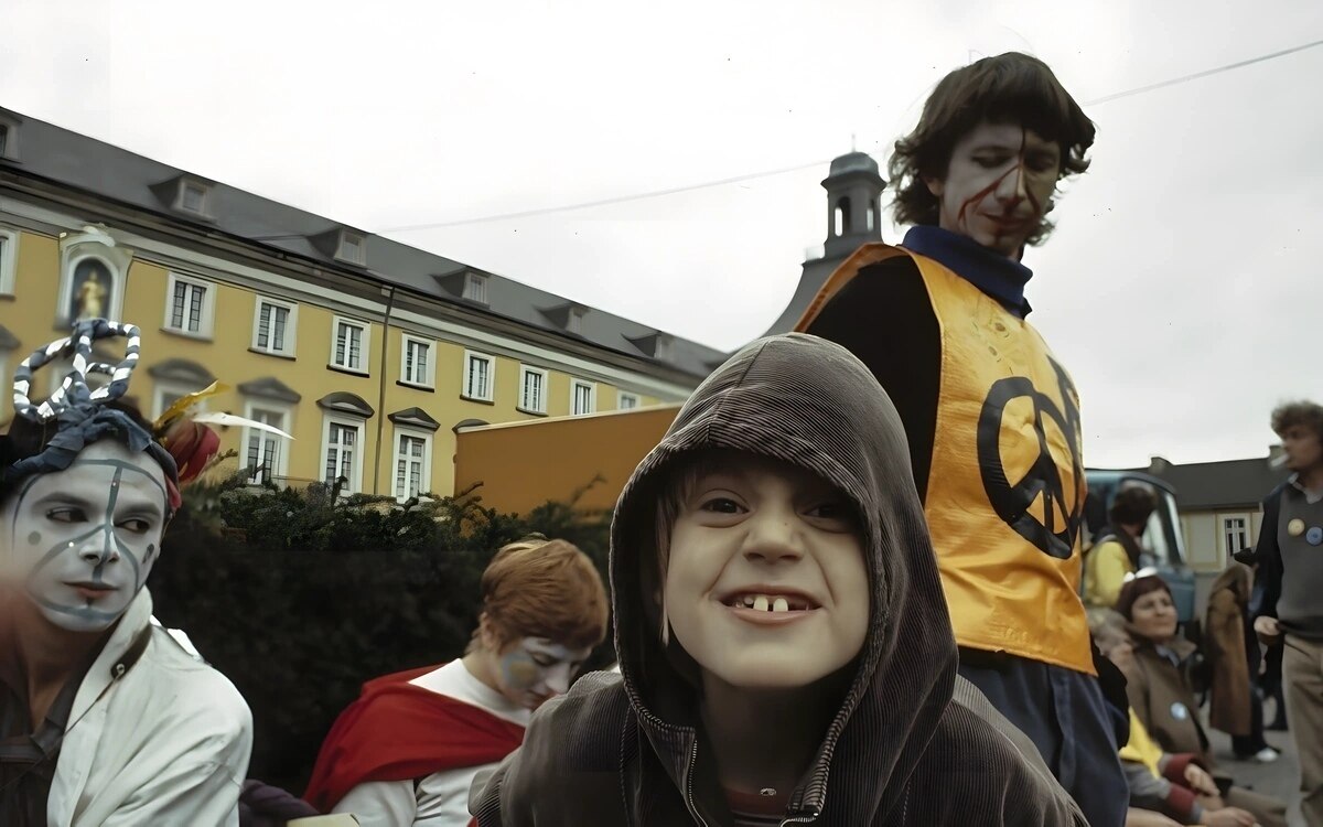 Berlin friedensdemos alternativen zur putin propaganda