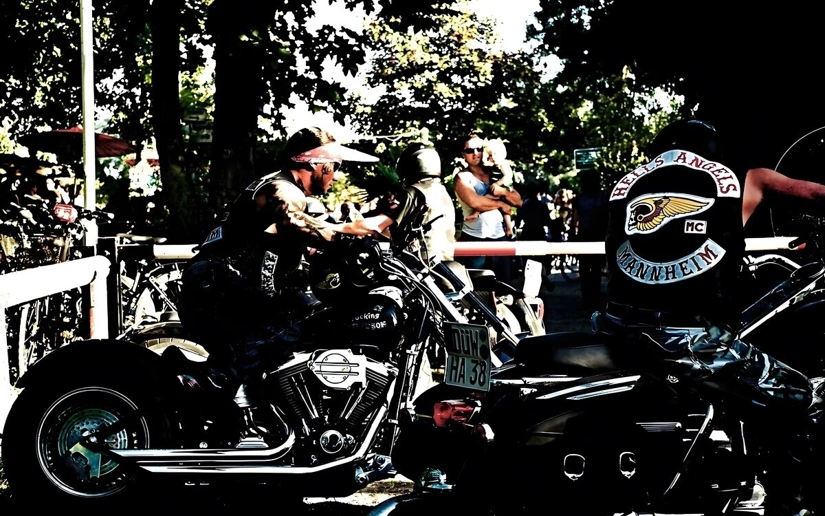 Berlin letzte ehre fuer hells angels gruender frank weber