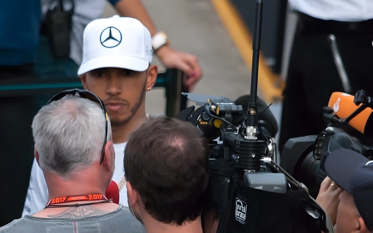 Berlin: Mercedes-Fahrer in der Krise - Hoffnung auf Qualifying schwindet