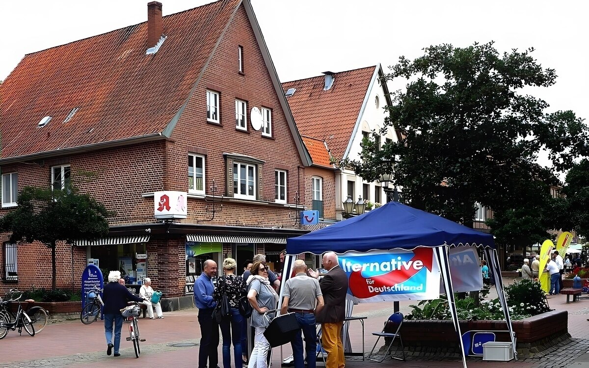 Berlin: Rechtsextremisten dominieren neu gewählte AfD-Fraktion in Brandenburg