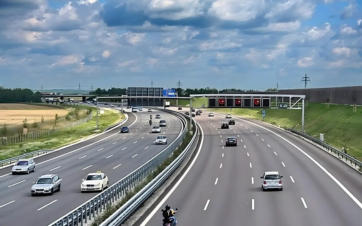 Nürnberg: Mann auf Autobahn bei Pannenhilfe festgenommen