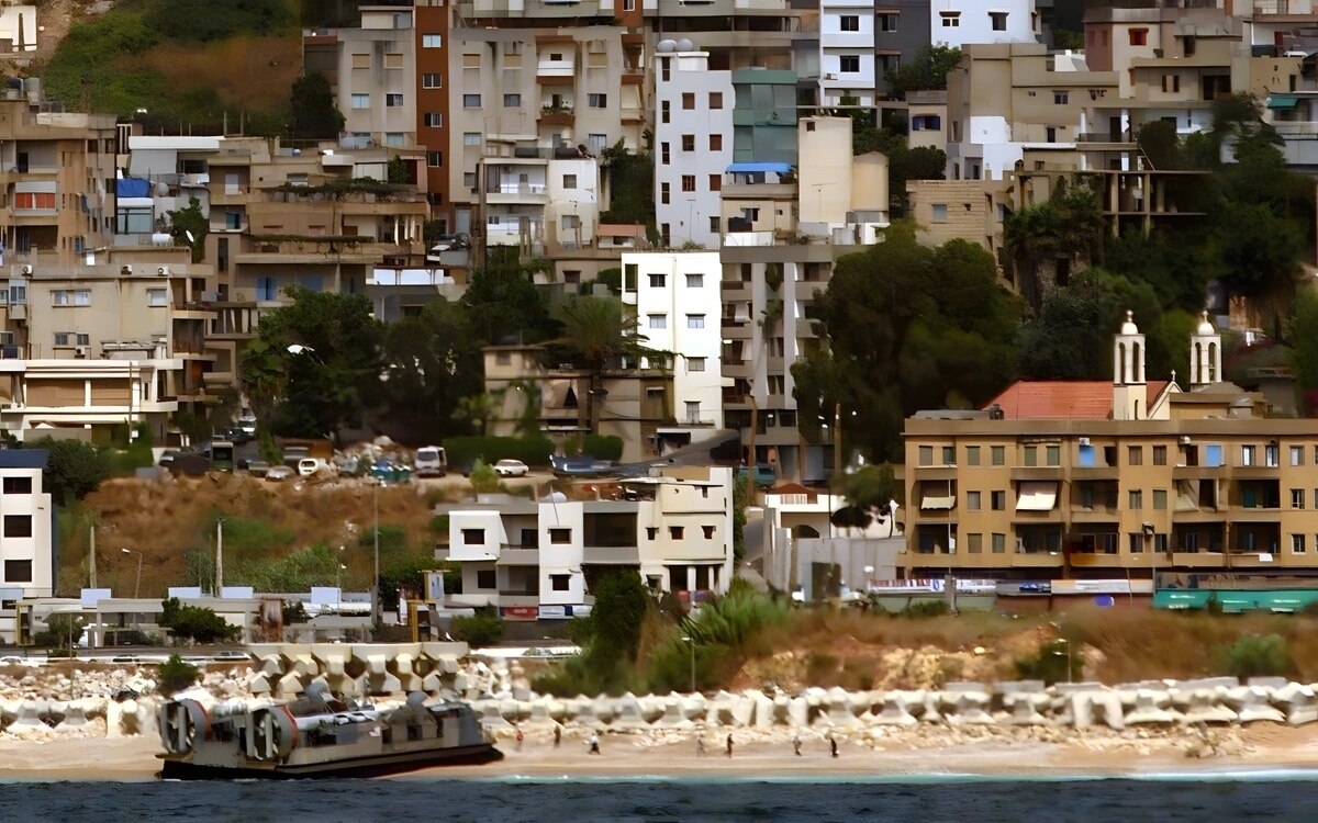 Tel aviv erstmaliger luftangriff israels auf beirut aengste vor bodenoffensive steigen