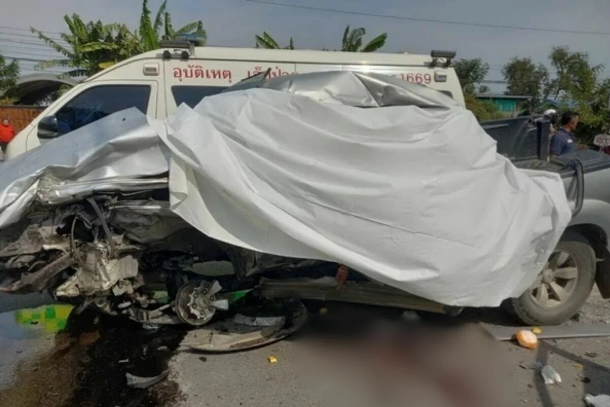 Verhängnisvoller Verkehrsunfall in Ang Thong: 7 Todesopfer und ein Schwerverletzter