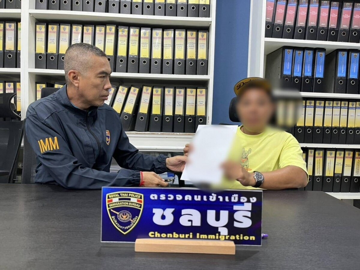 Ausländer in Pattaya wegen umfangreichen Betrugs und illegalem Aufenthalt festgenommen