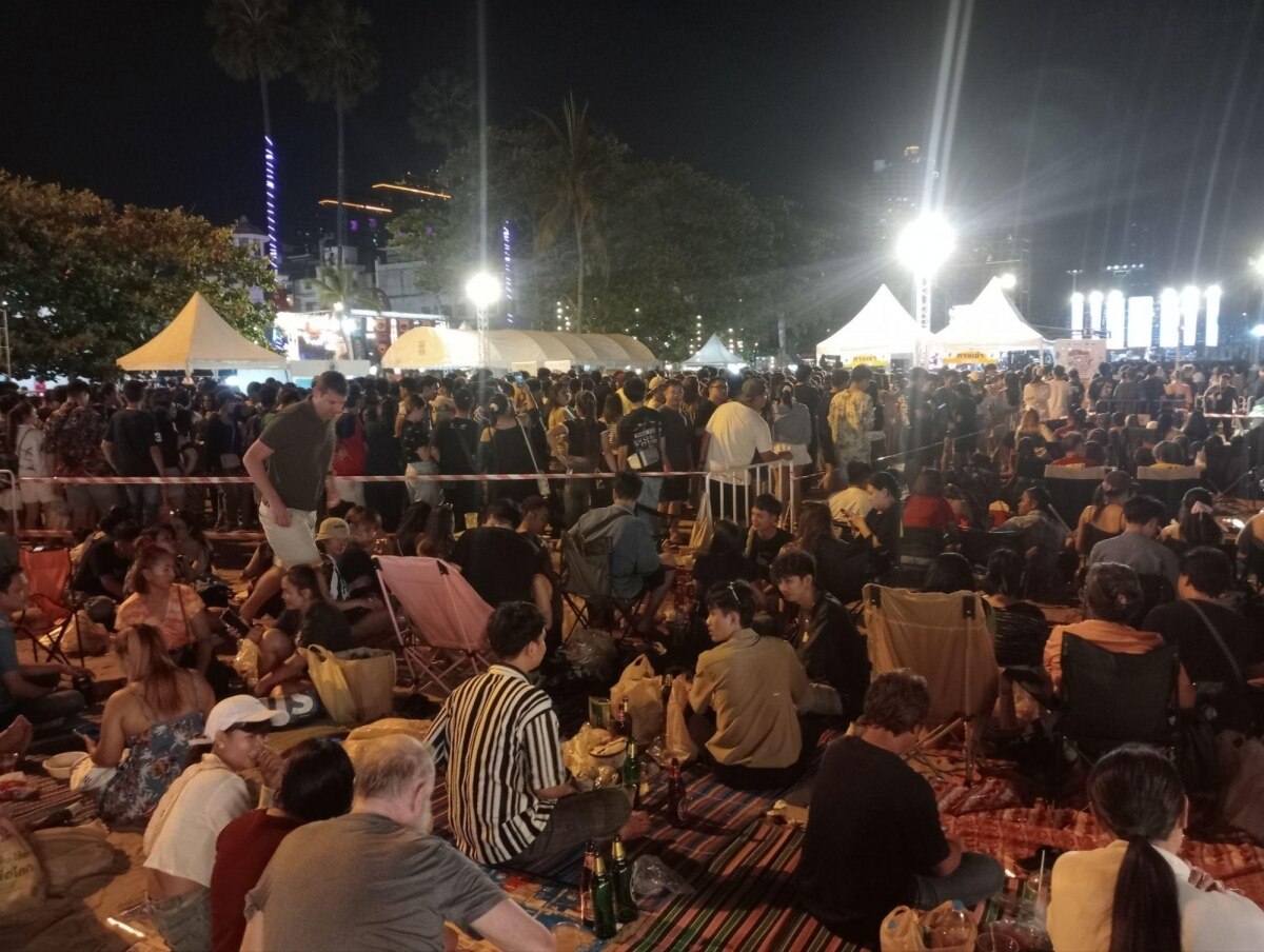 Fototour: Zweite Woche des Pattaya Musikfestivals zieht viele Besucher an